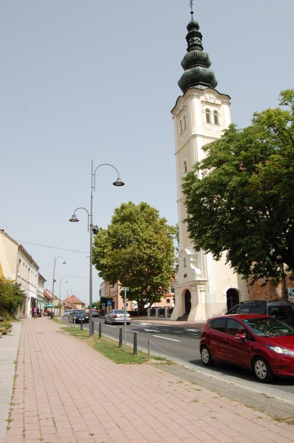 Fado Apartments Лендава Экстерьер фото