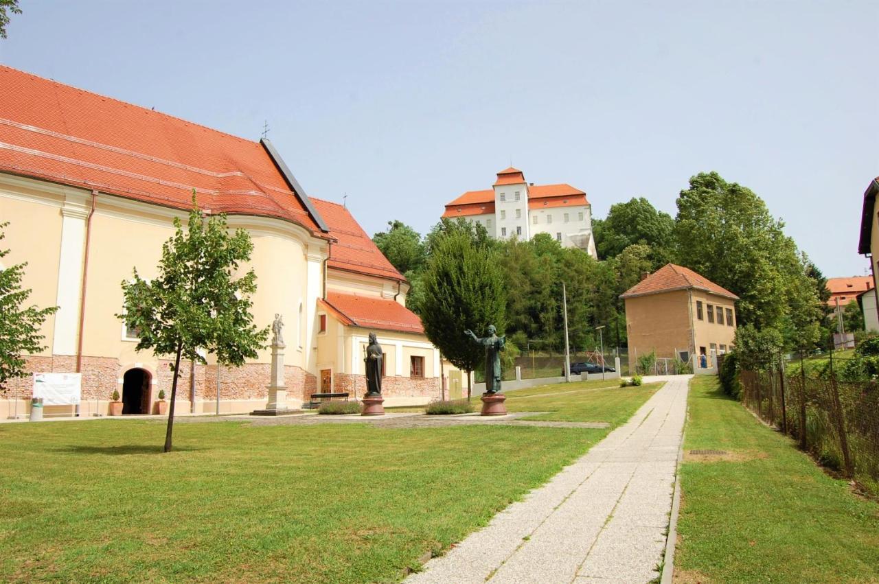Fado Apartments Лендава Экстерьер фото